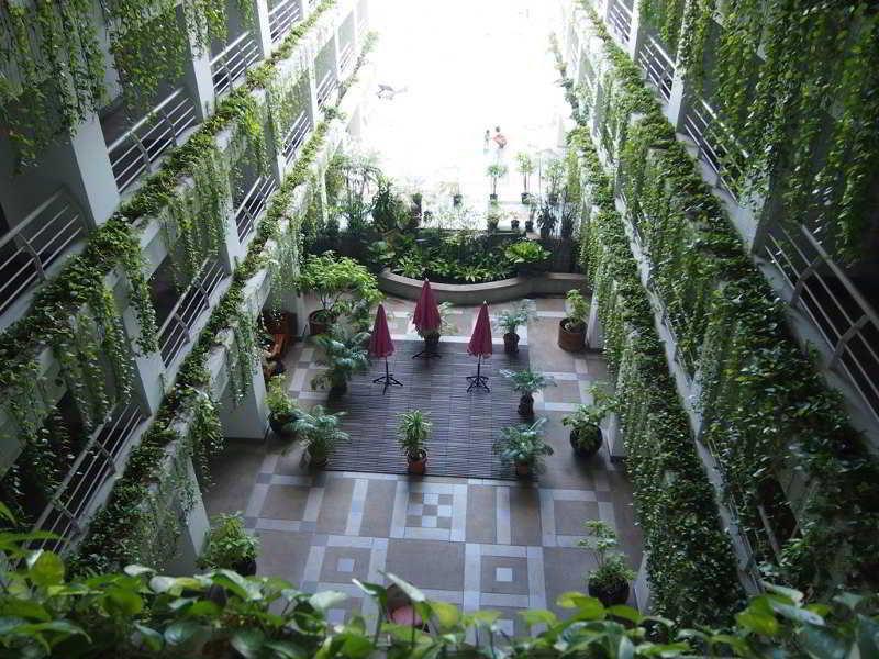Abricole At Pattaya Hill Apartman Kültér fotó