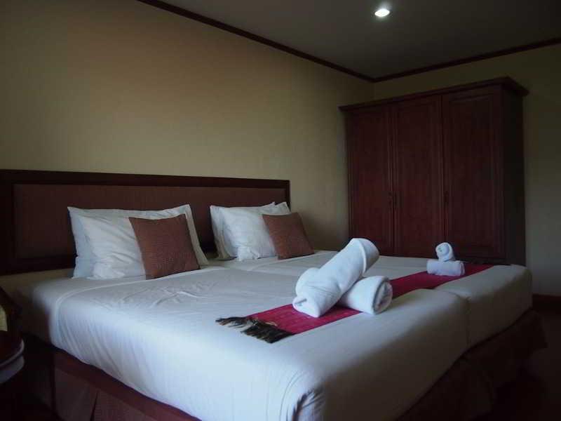 Abricole At Pattaya Hill Apartman Kültér fotó
