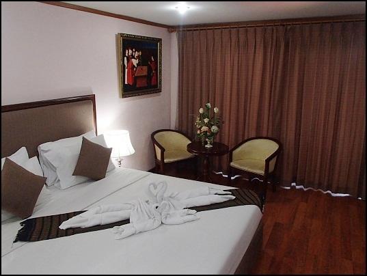 Abricole At Pattaya Hill Apartman Kültér fotó